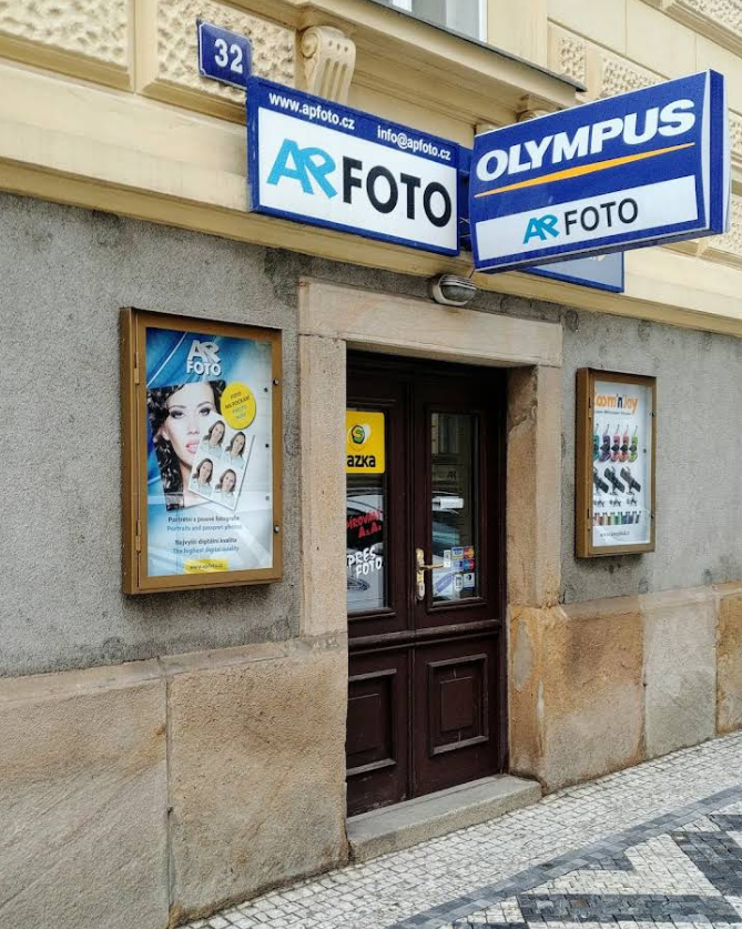 Nový obchod, kde si můžete prohlédnout a zakoupit překladače a skenery ECTACO.